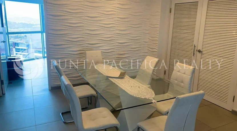Yatch Club-26