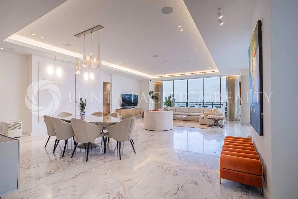 For Sale | Unparalleled Space & Elegance | 4-Bedroom Penthouse in Regalia