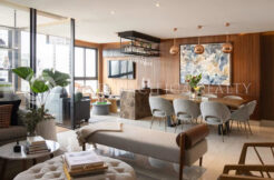For Sale | Contemporary Luxury Apartment in Prime Panama City Location | Fully Remodeled Residence