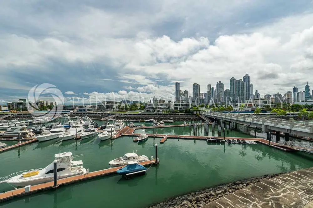For Sale | Luxury Marina-View Residence in Casa del Mar