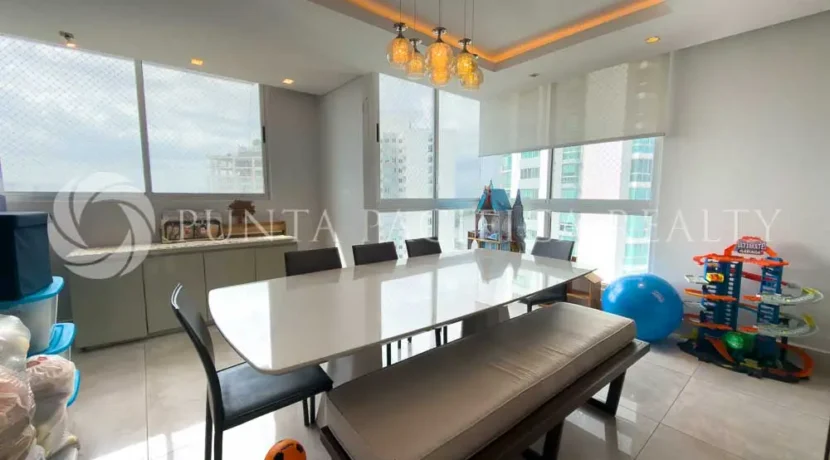 Vision Tower-15