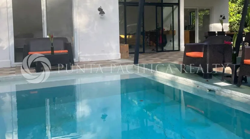 BOCAS DEL TORO HOUSE-02