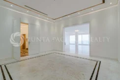 Venetian-51