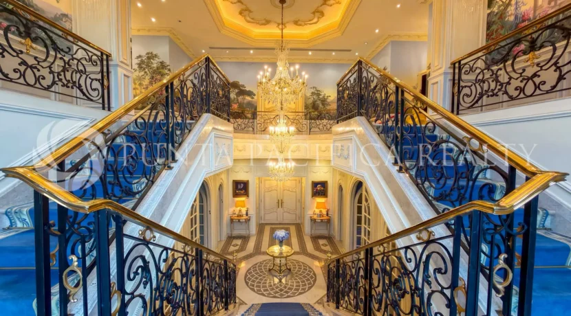 La Cresta Palace-07