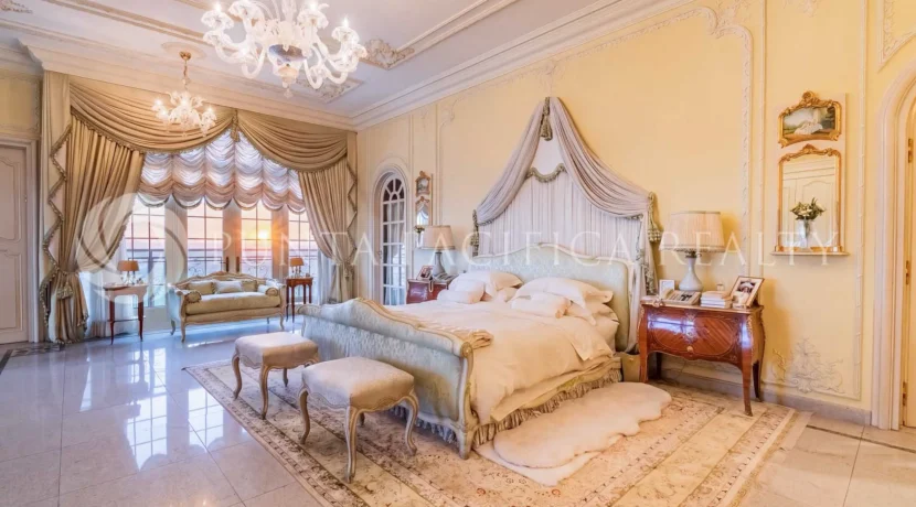 La Cresta Palace-12