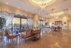 La Cresta Palace-28