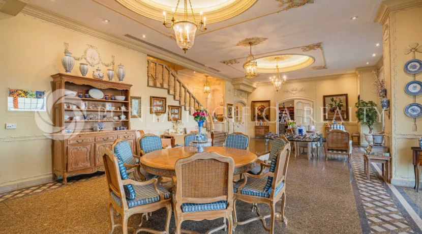 La Cresta Palace-68